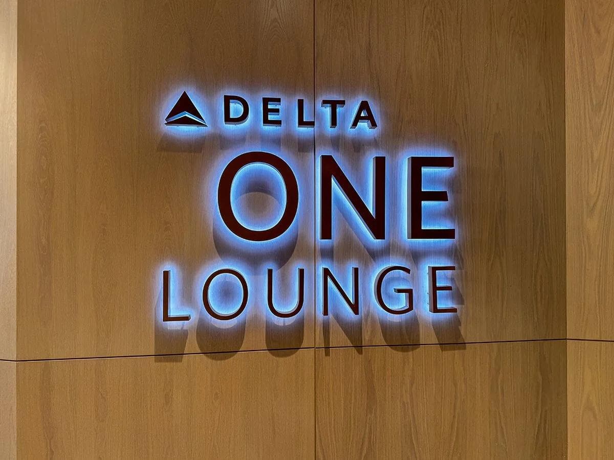 Delta One Lounge Food & Beverage Platform